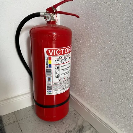 9 Curte Parcare Privata Centru * Craiova