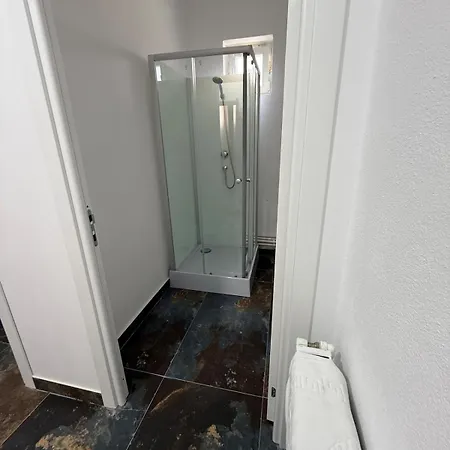 9 Curte Parcare Privata Centru Apartment Craiova